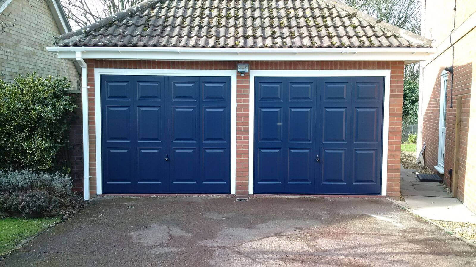 Considerations to make before purchasing a new garage door